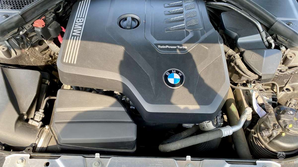 BMW 320, 2.0 l., Седан