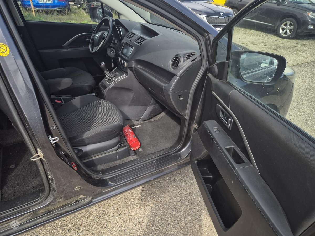 Mazda 5, 1.8 l., Минивэн