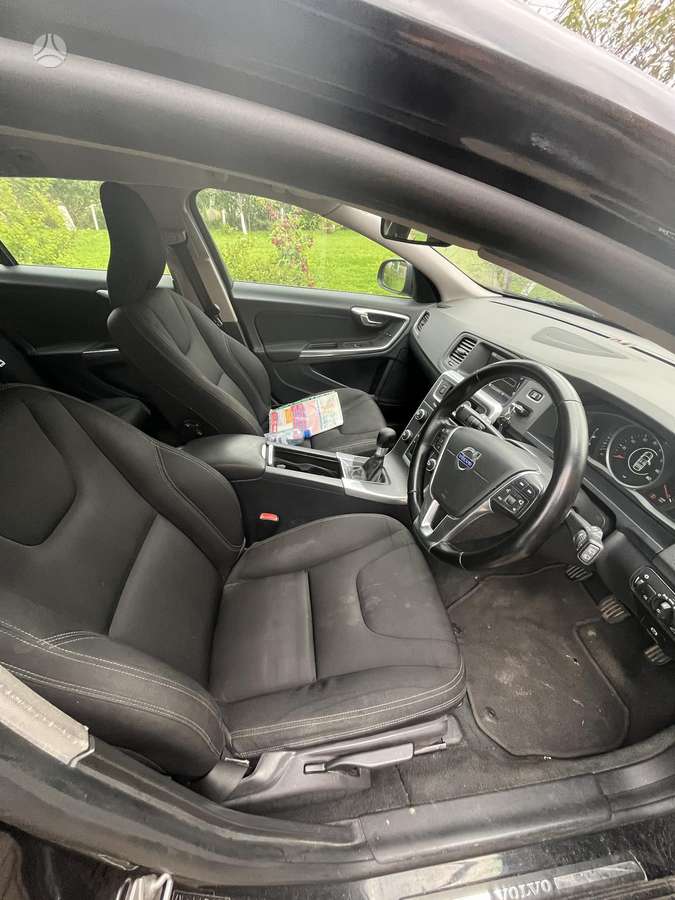 Volvo V60, 2.0 l., Универсал