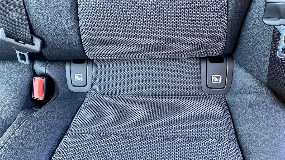 Mercedes-Benz E200, 2.0 l., Седан