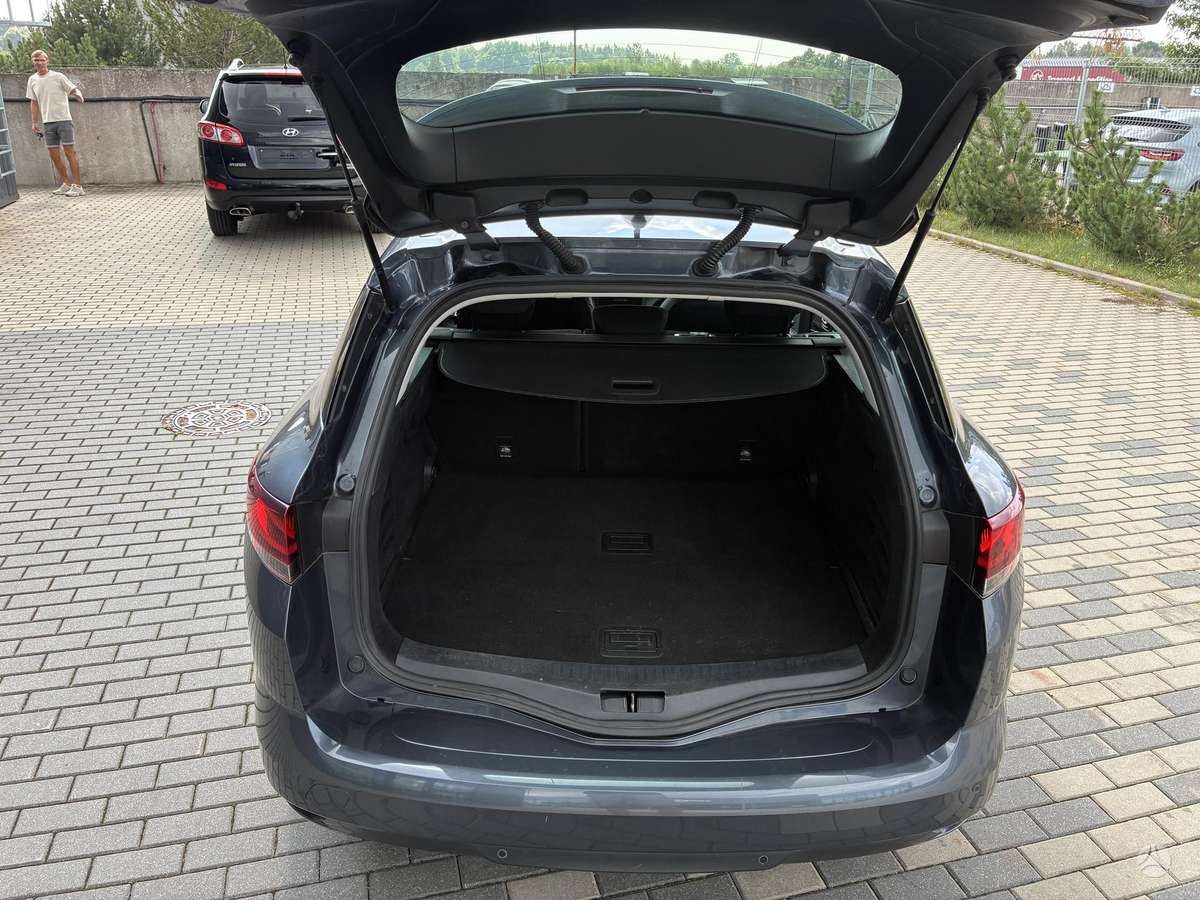 Renault Megane, 1.5 l., Универсал