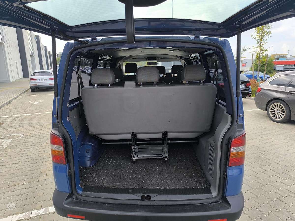 Volkswagen Transporter - 7