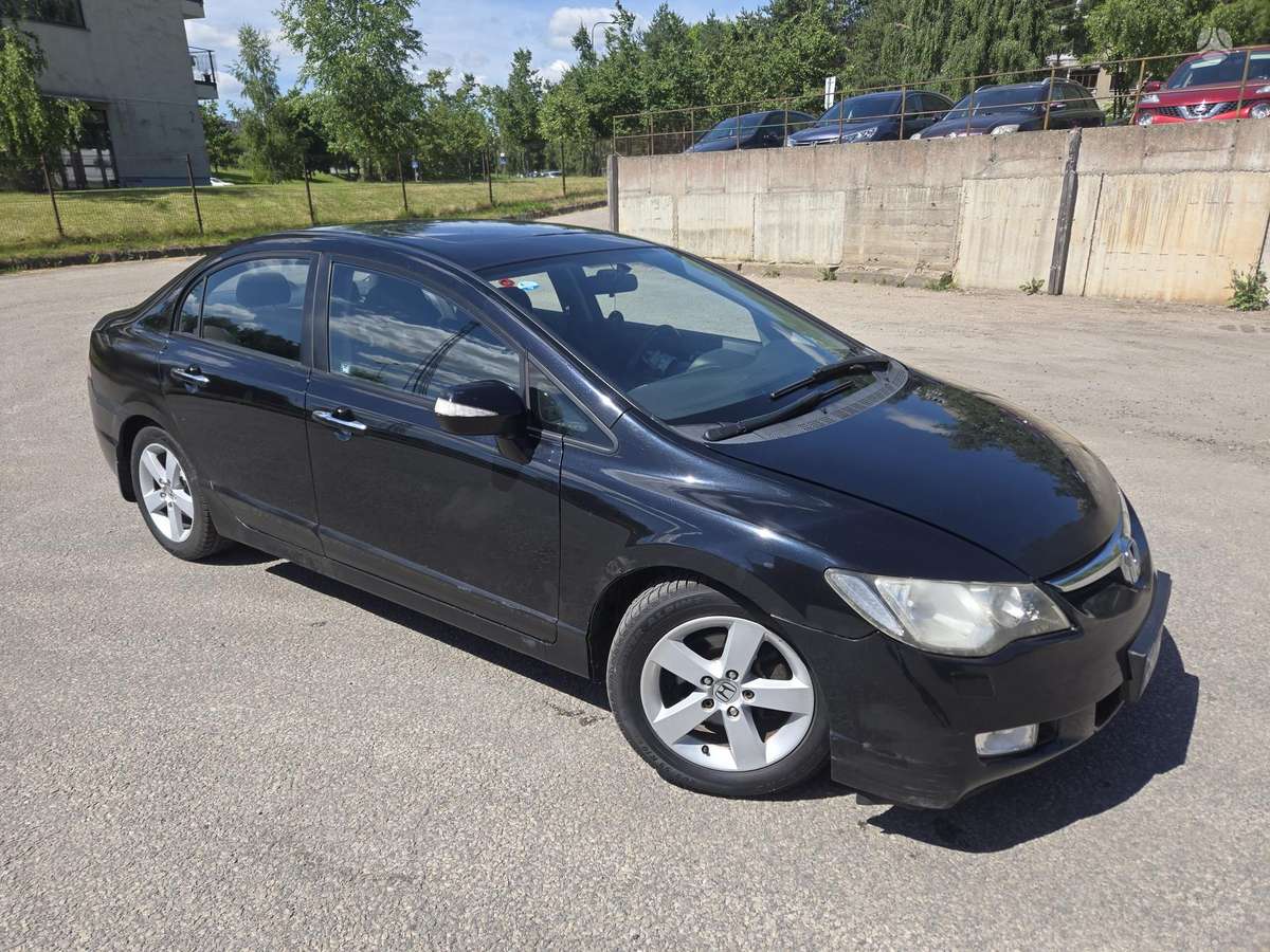 Honda Civic - 1