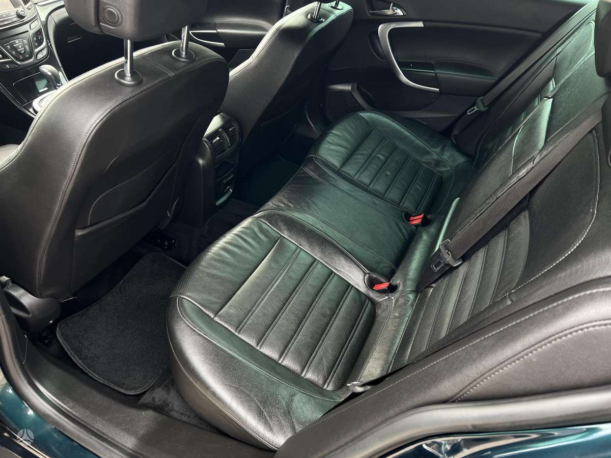 Opel Insignia, 2.0 l., Универсал