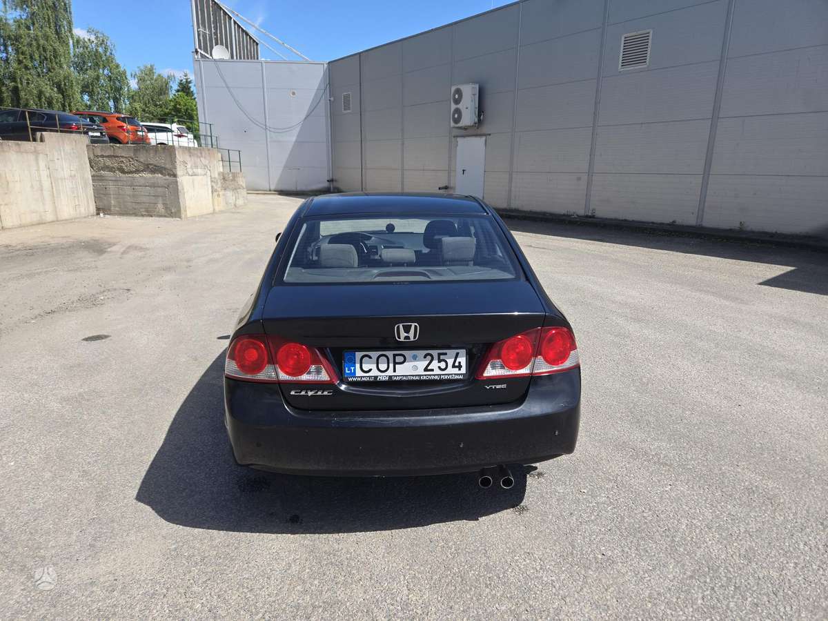 Honda Civic - 5