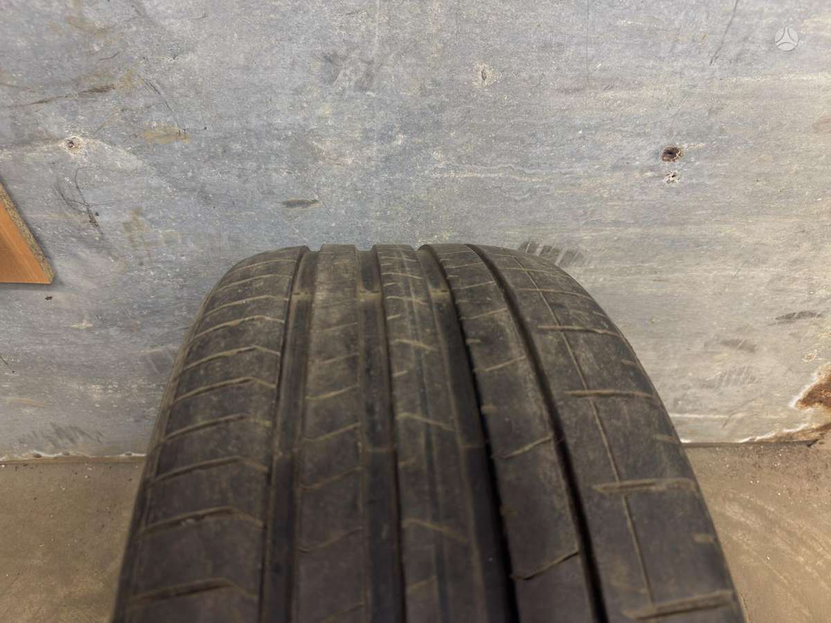 Pirelli Pzero NO, летние 275/35 R21
