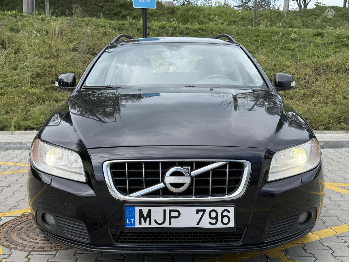 Volvo V70, 2.0 l., Универсал