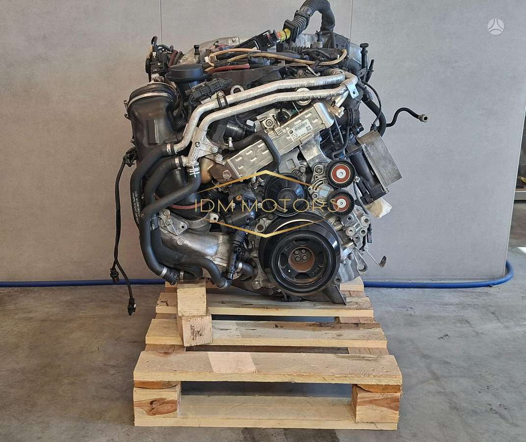 BMW X5 M engine