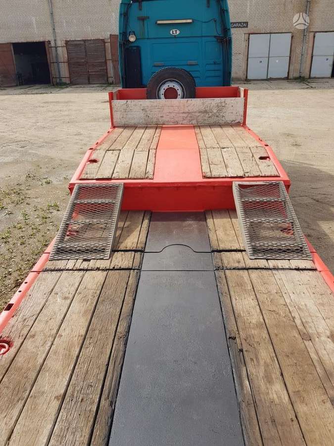 Kässbohrer LB3E, flatbed