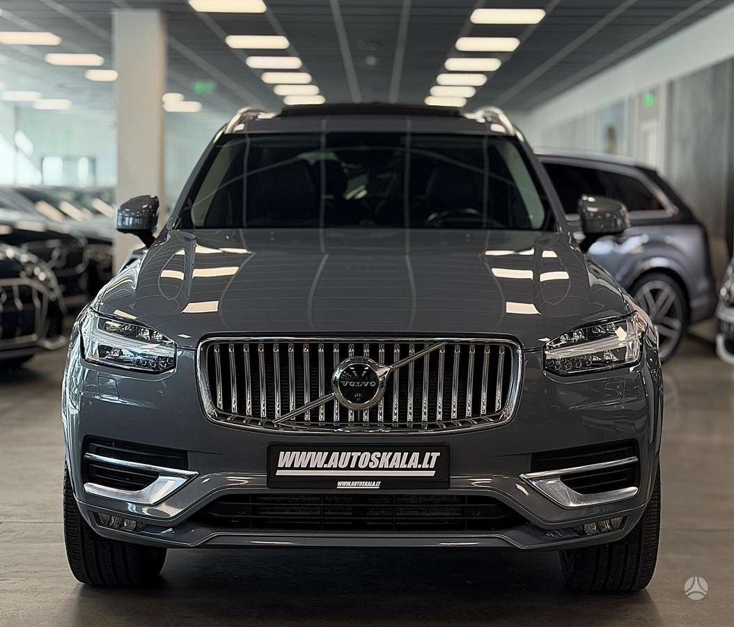 Volvo XC90 - 2
