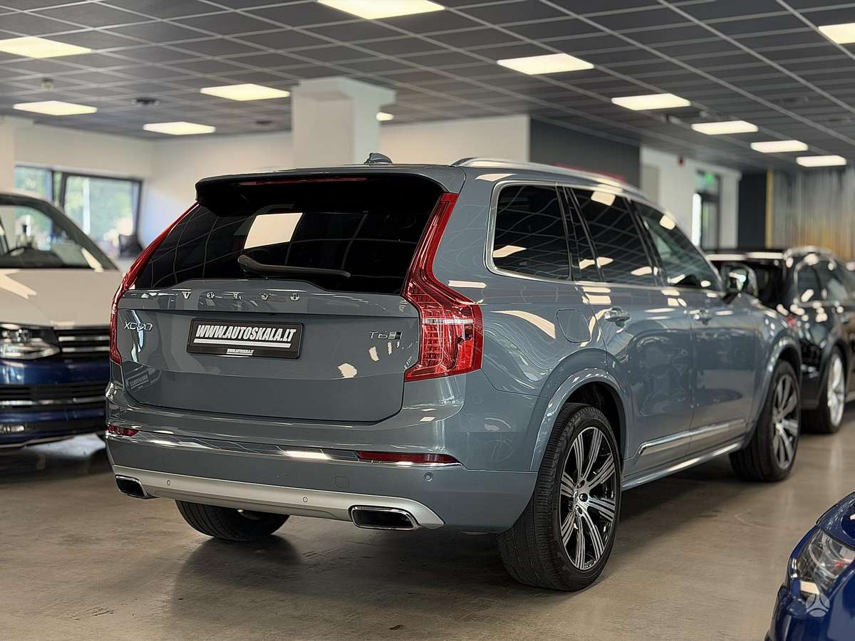 Volvo XC90 - 5