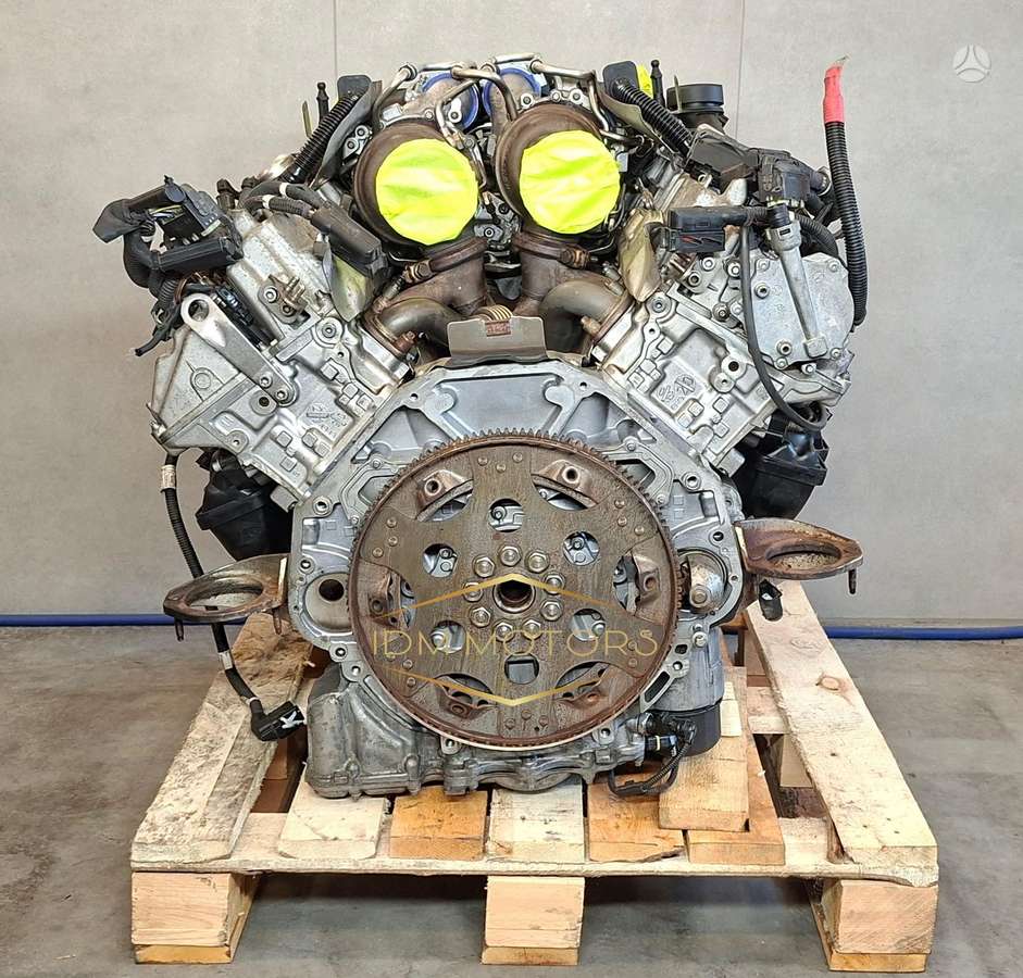 BMW M5, S63B44B, variklis
