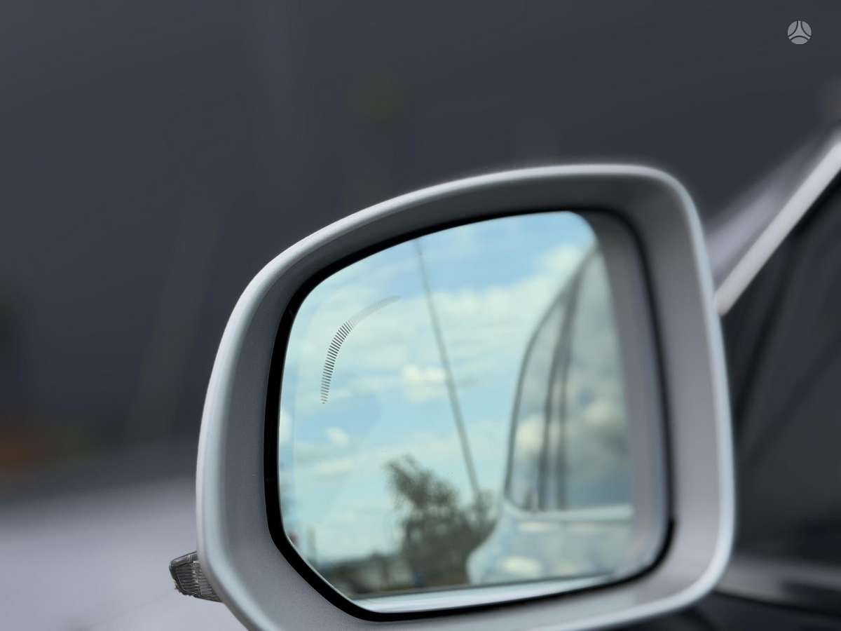 Volvo XC90 - 4