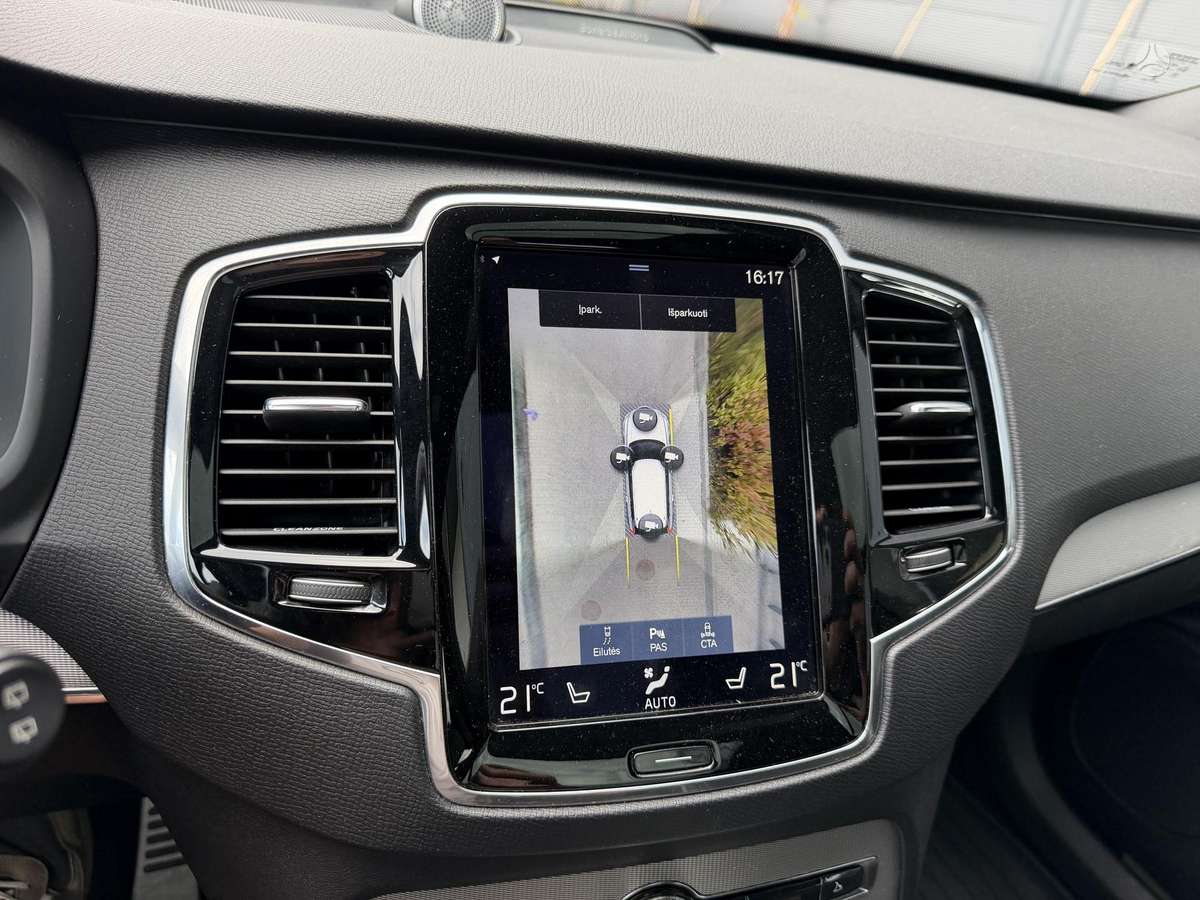 Volvo XC90 - 2