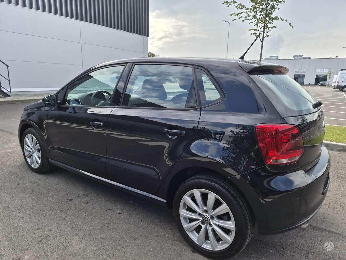 Volkswagen Polo - 5