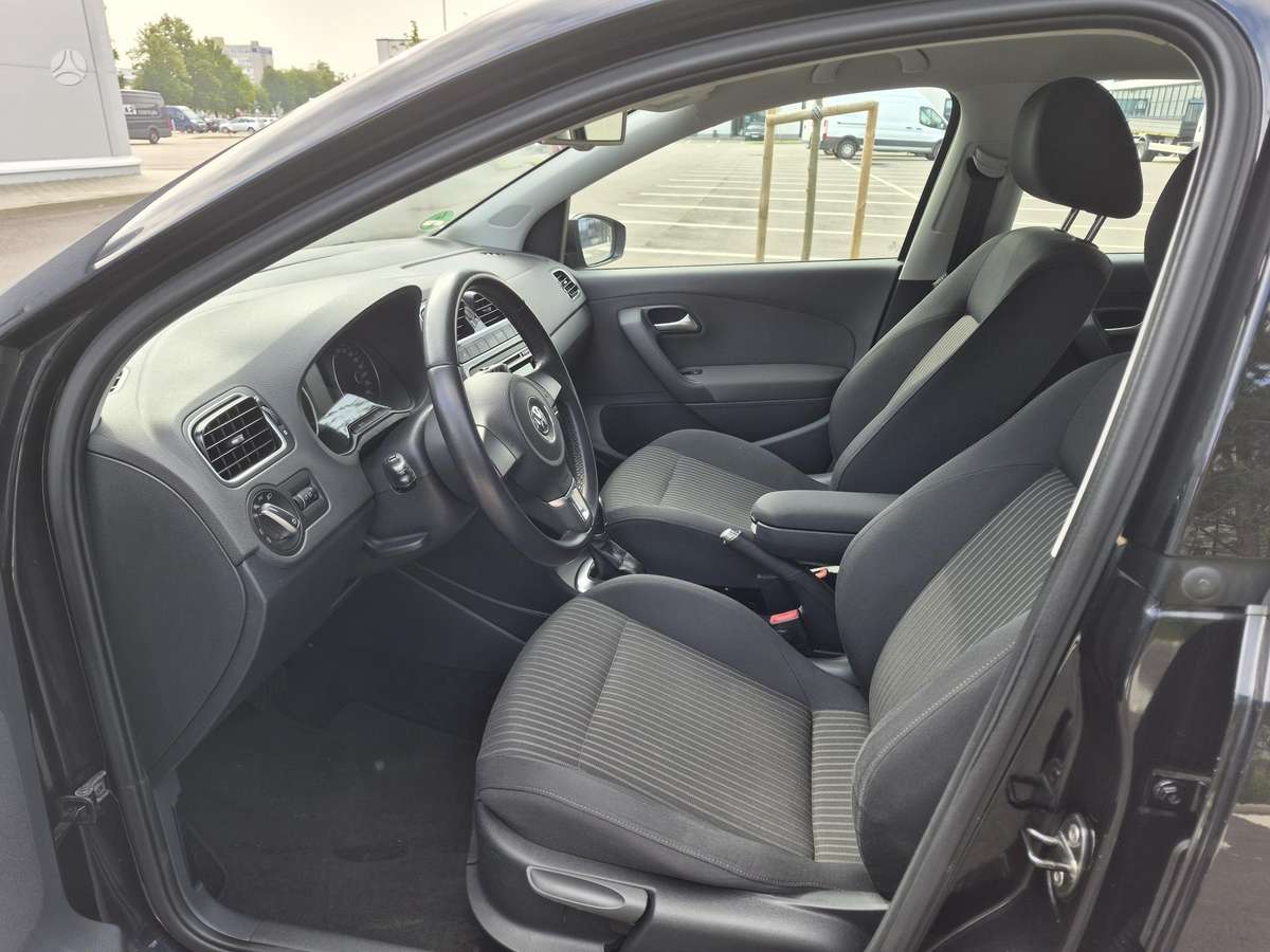 Volkswagen Polo - 7