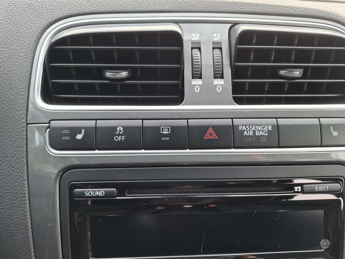 Volkswagen Polo - 8