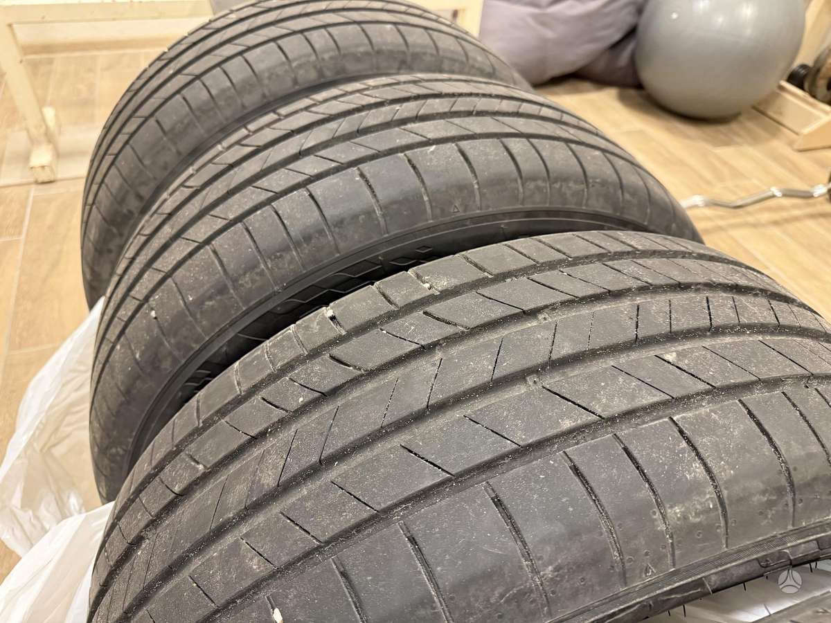 Kumho Ecsta, летние 235/55 R18