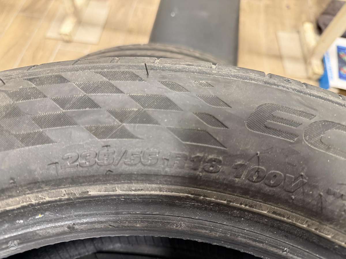 Kumho Ecsta, летние 235/55 R18
