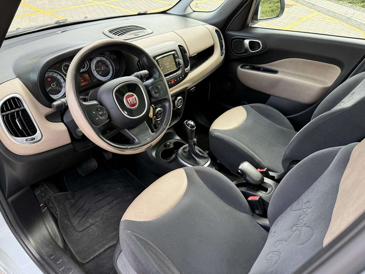 Fiat 500L, 1.3 l., hatchback