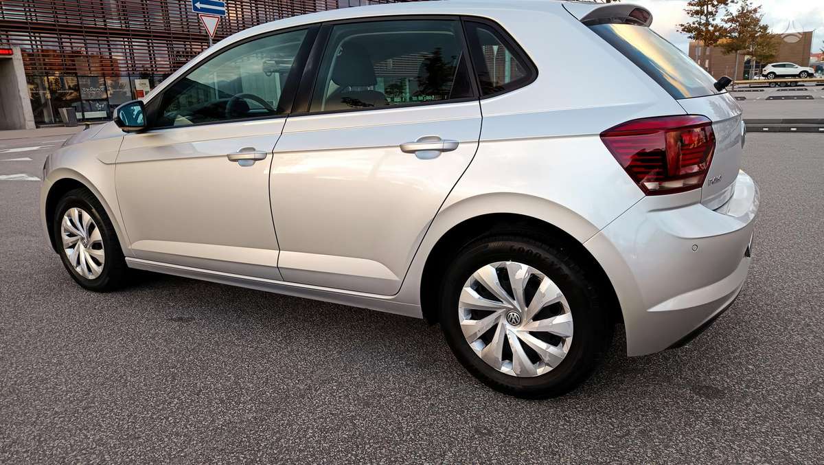 Volkswagen Polo - 4
