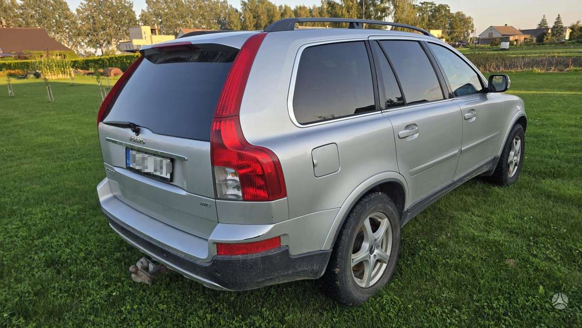 Volvo XC90 - 2