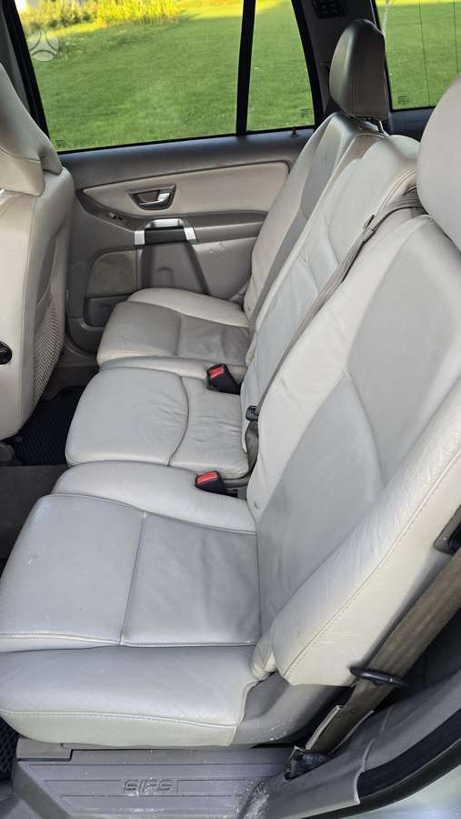 Volvo XC90 - 4