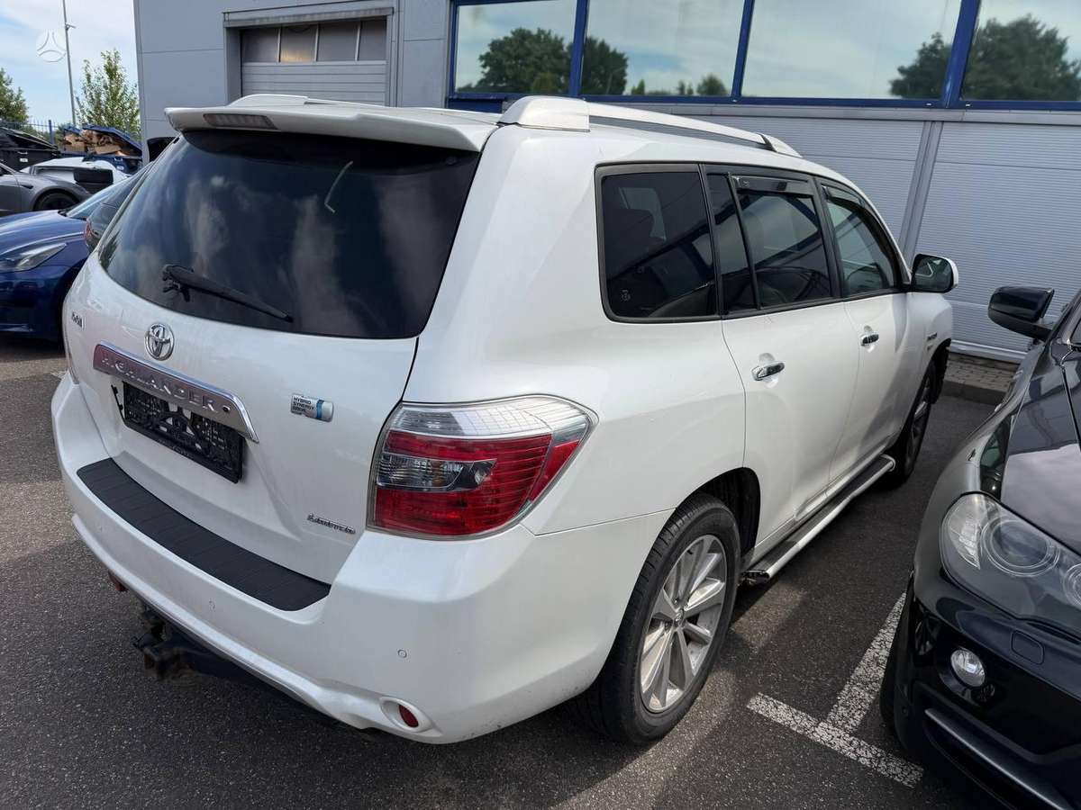 Toyota Highlander - 6