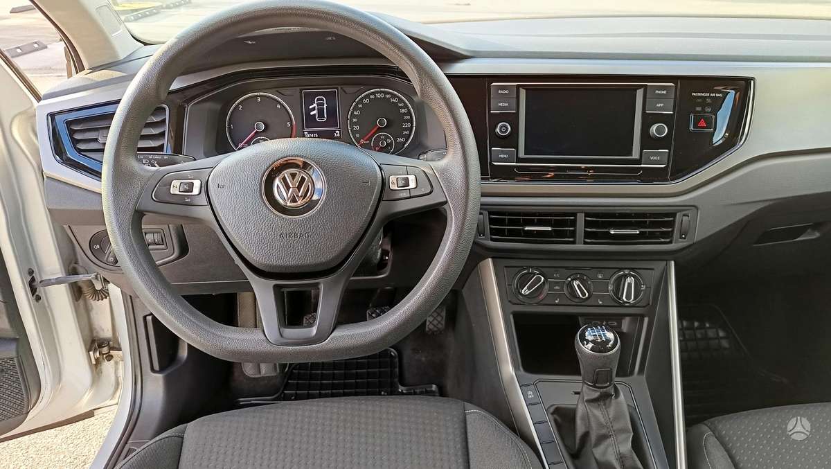 Volkswagen Polo - 10