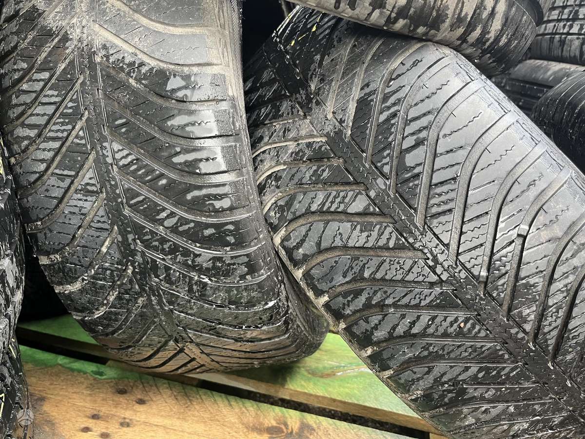 -Kita-, universalios 225/45 R17