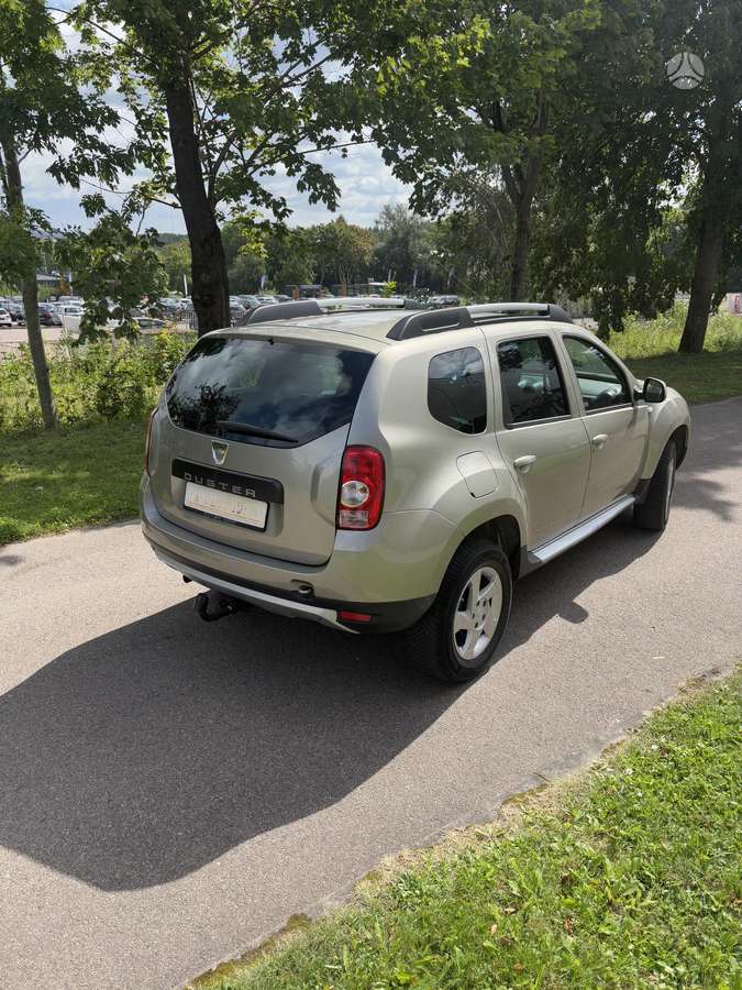 Dacia Duster, 1.6 l., Внедорожник / Кроссовер