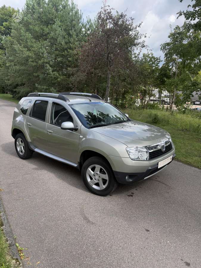 Dacia Duster, 1.6 l., Внедорожник / Кроссовер
