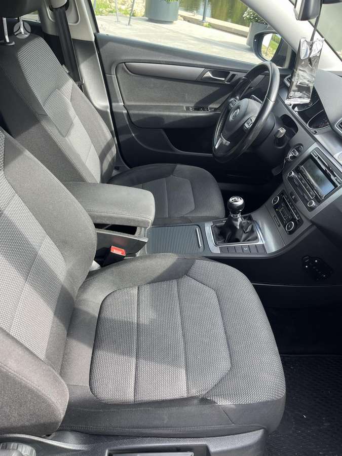 Volkswagen Passat, 1.6 l., Универсал
