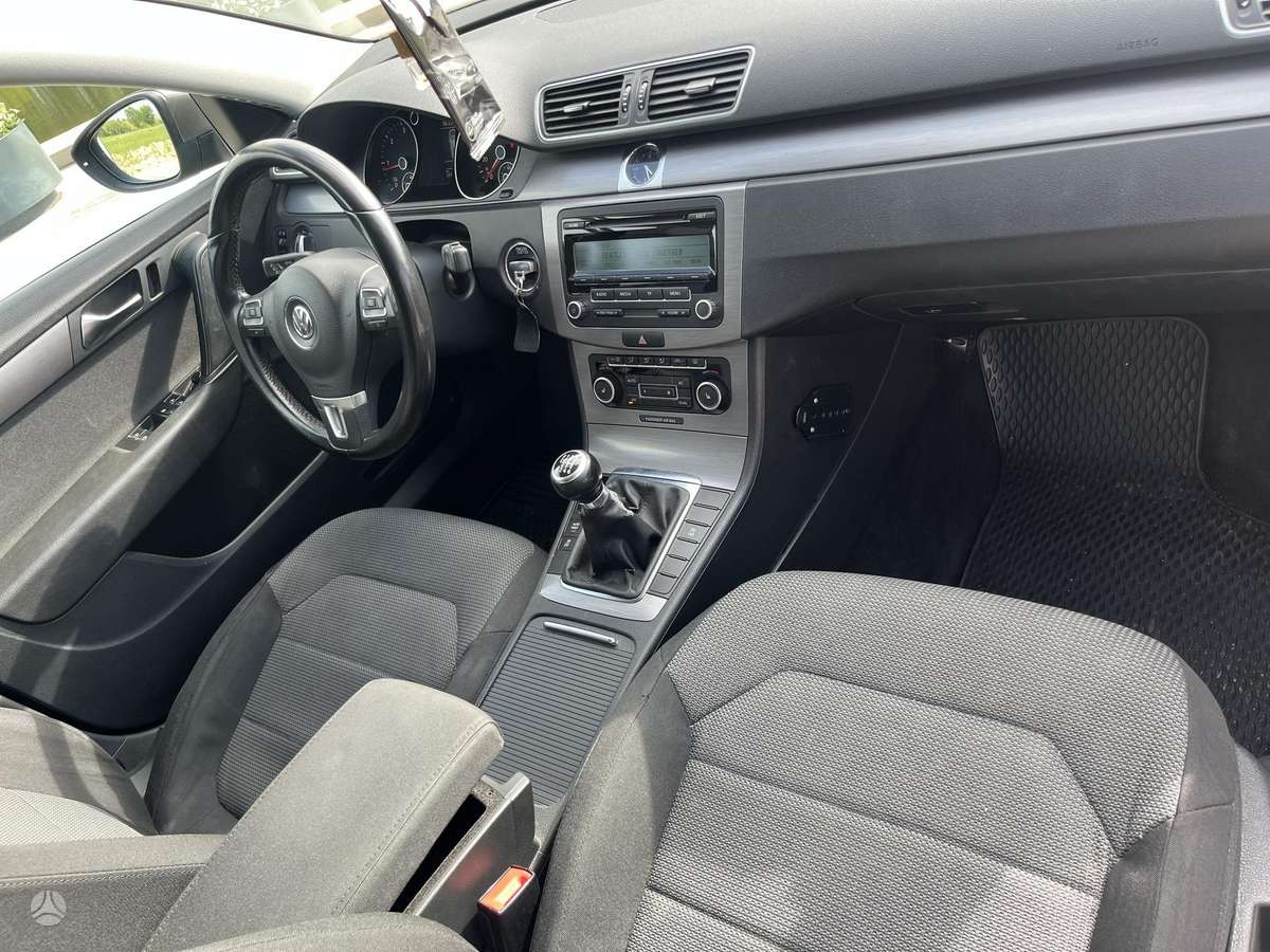 Volkswagen Passat, 1.6 l., Универсал