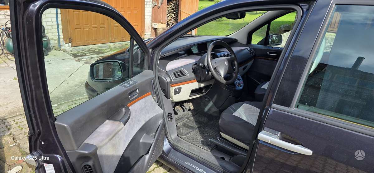 Citroen C8, 2.2 l., Минивэн