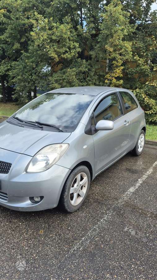 Toyota Yaris - 6