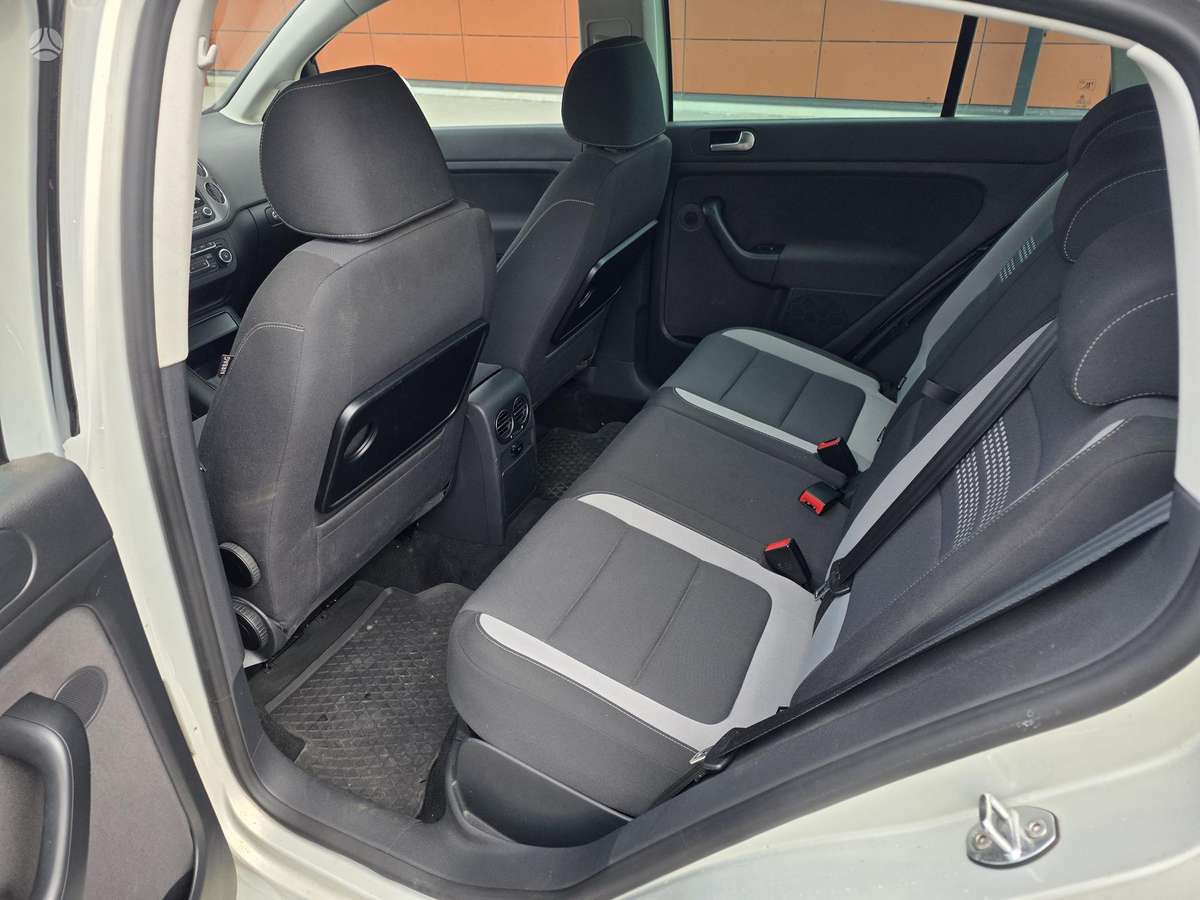 Volkswagen Golf Plus - 8