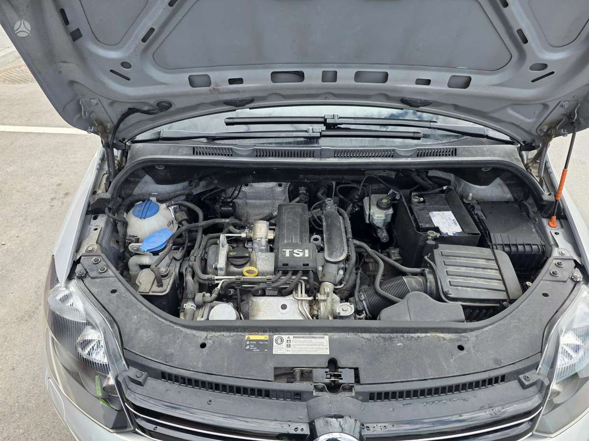 Volkswagen Golf Plus - 10