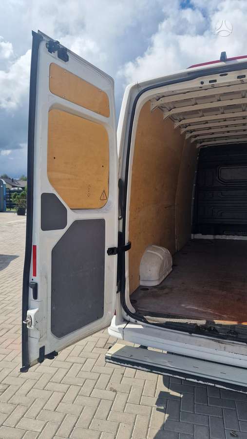 Volkswagen Crafter - 7