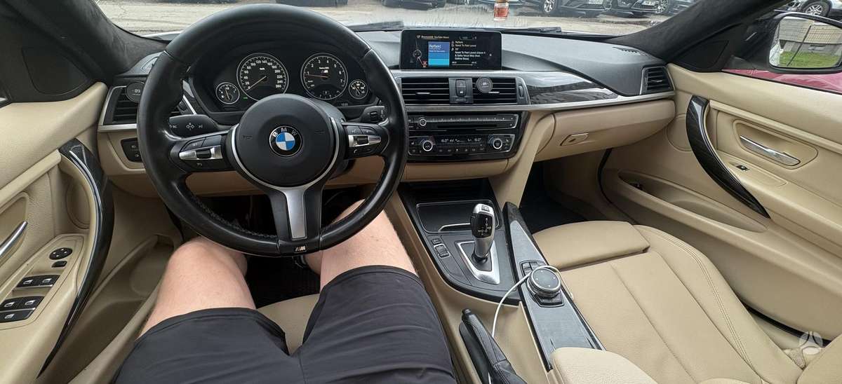 BMW 320, 2.0 l., Седан
