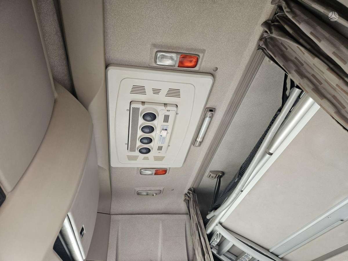 DAF XF 460 FT SSC MEGA, 2 miegamosios vietos