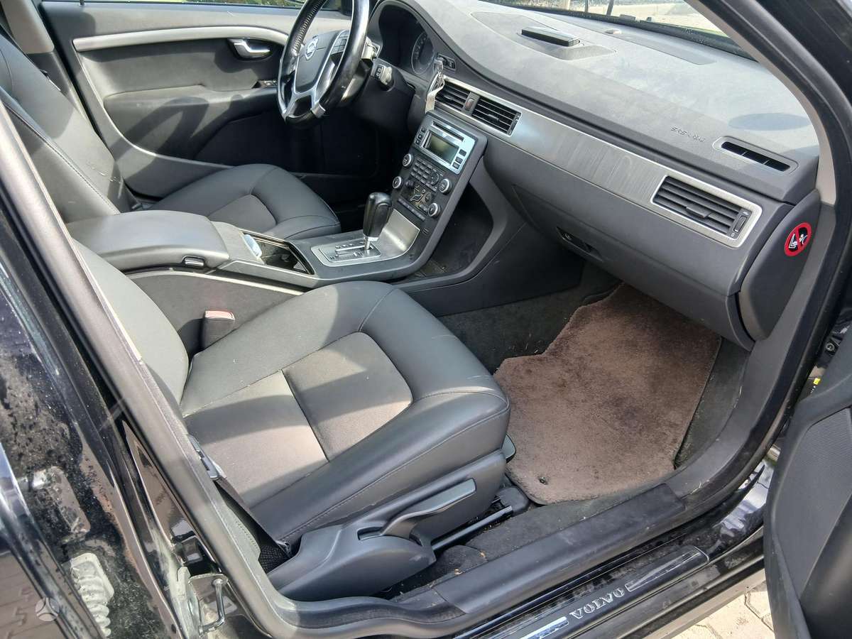 Volvo V70, 2.4 l., Универсал