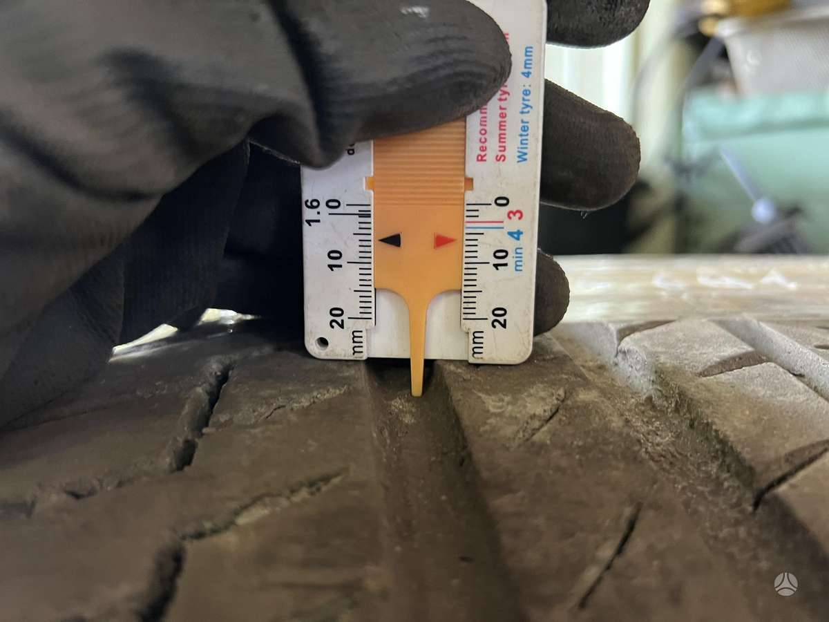 Continental, летние 225/50 R18