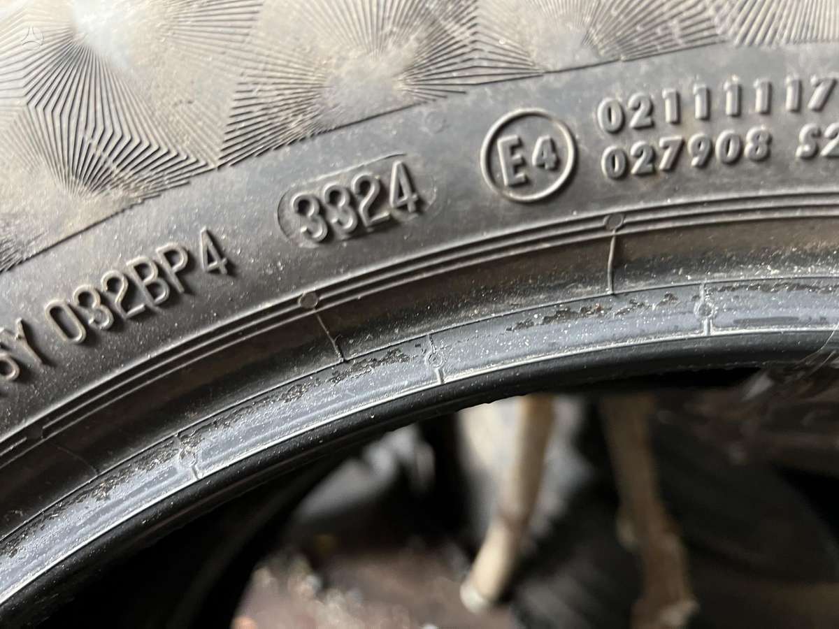 Continental, summer 225/50 R18