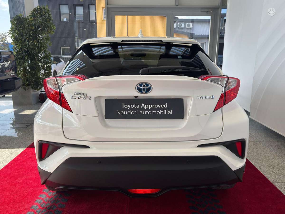 Toyota C-HR - 6