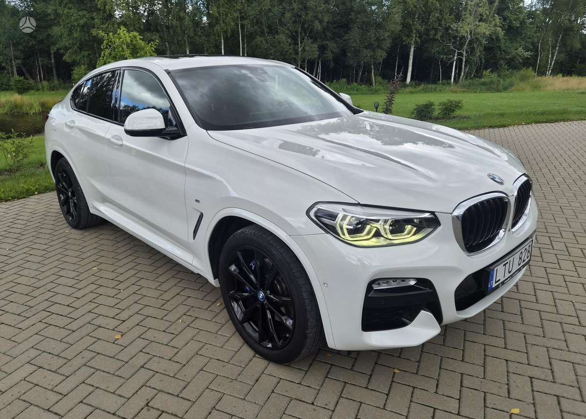 BMW X4, 2.0 l., off-road / crossover