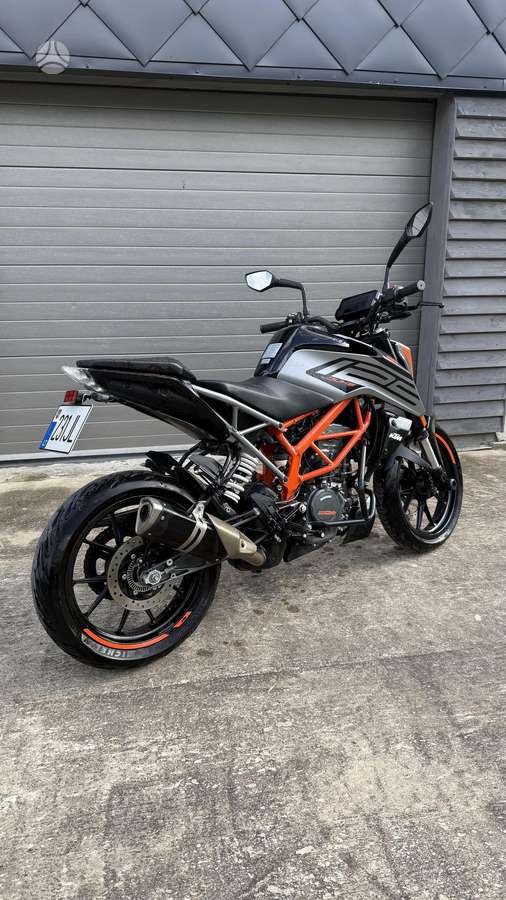 KTM Duke 125cc, street / classic