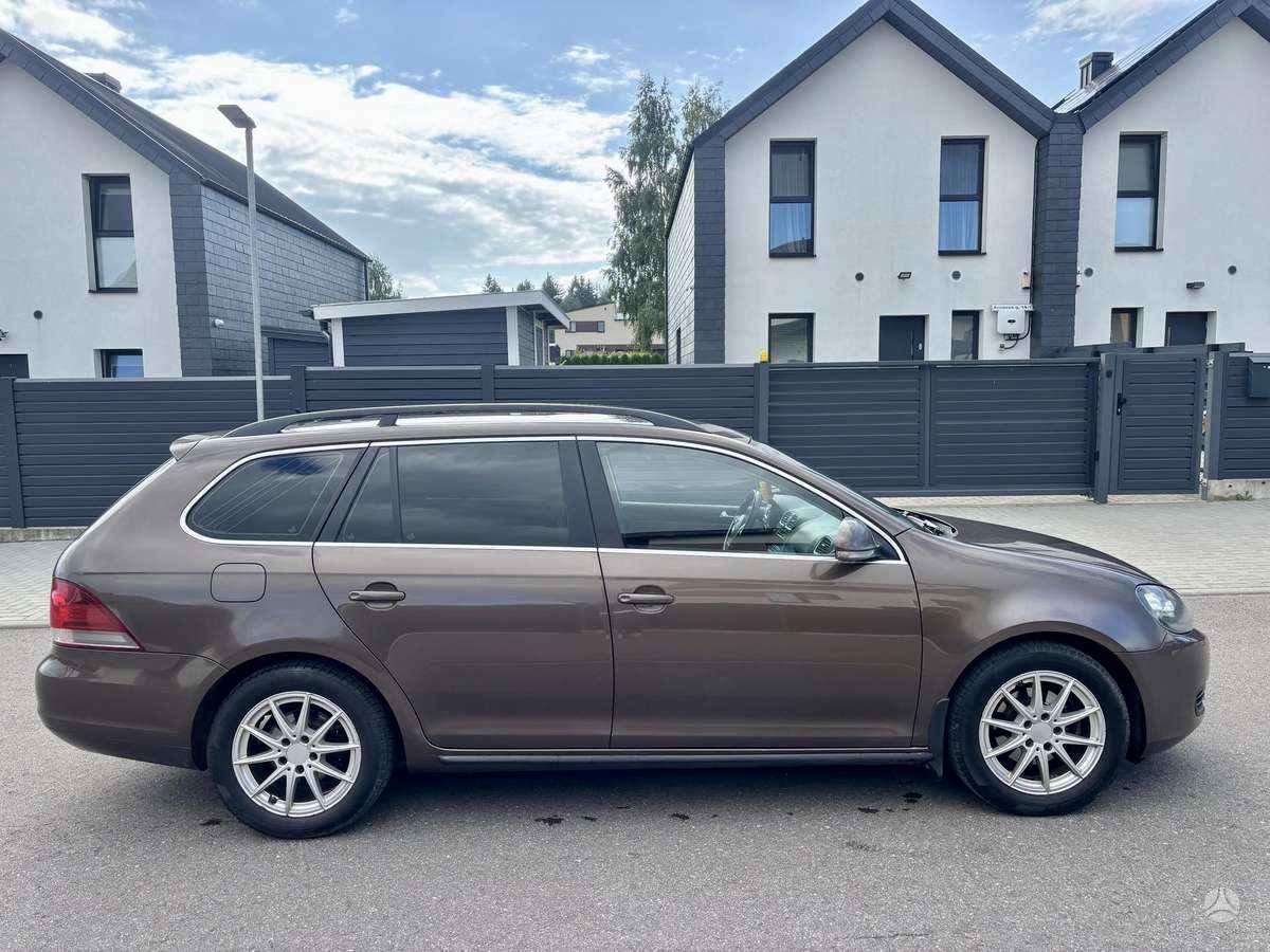 Volkswagen Golf, 1.6 l., Универсал