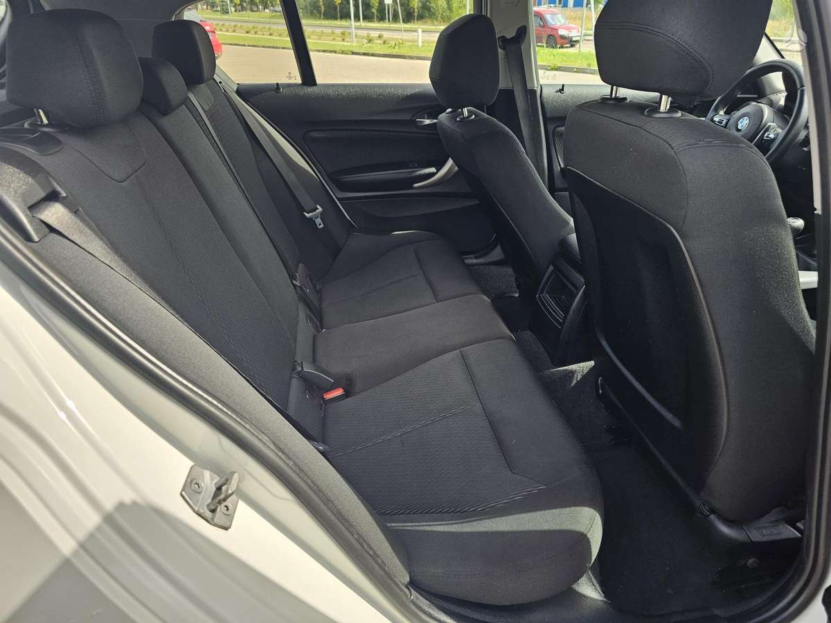BMW 116, 1.5 l., hatchback