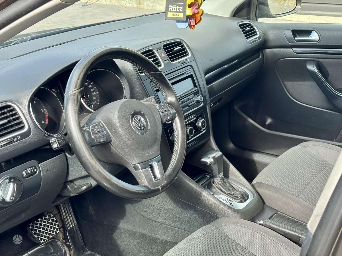 Volkswagen Golf, 1.6 l., Универсал
